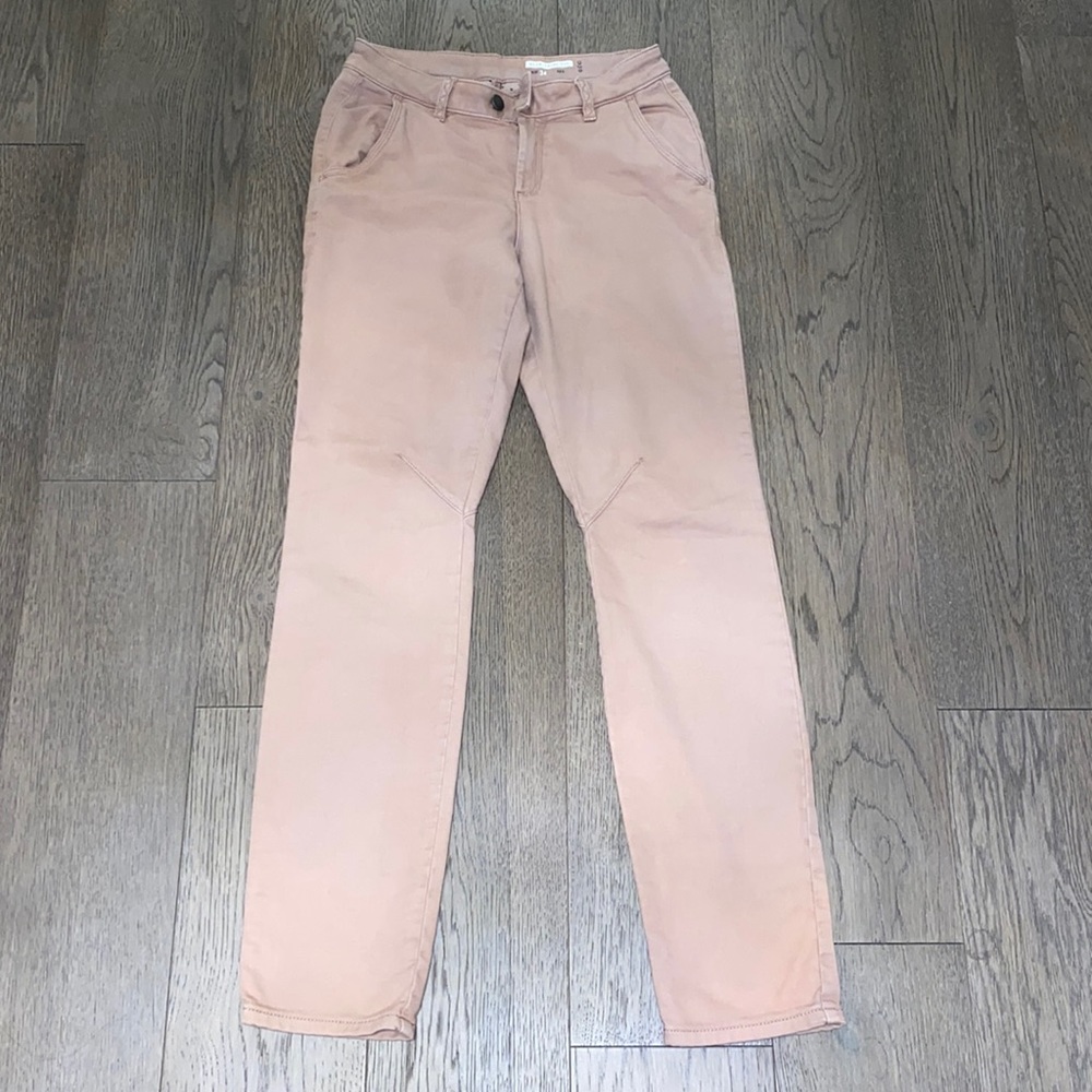 ESPRIT Slim Chino Fit Jeans. Waist 34 reg. Light pink.